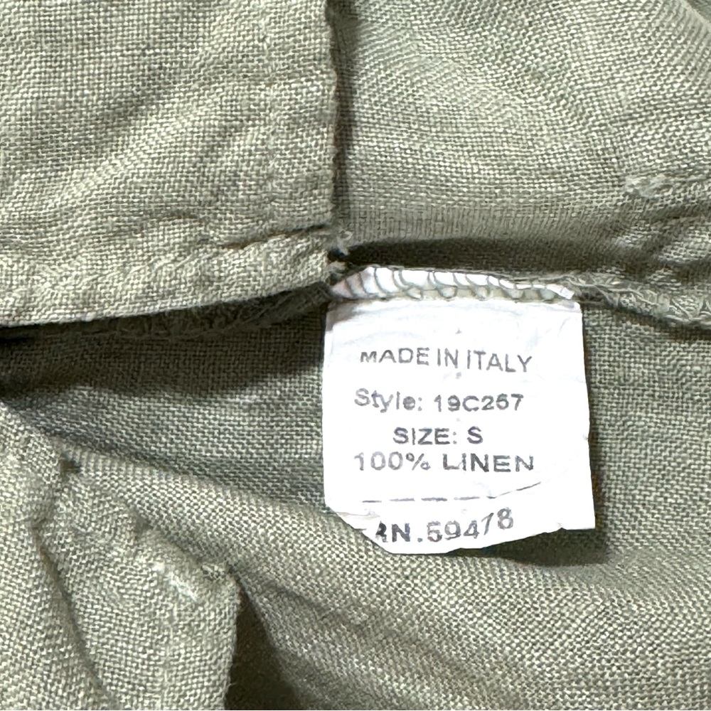 Relaxed Short-Sleeve Linen Top with Front Pockets - Olive - Picture 6 of 6